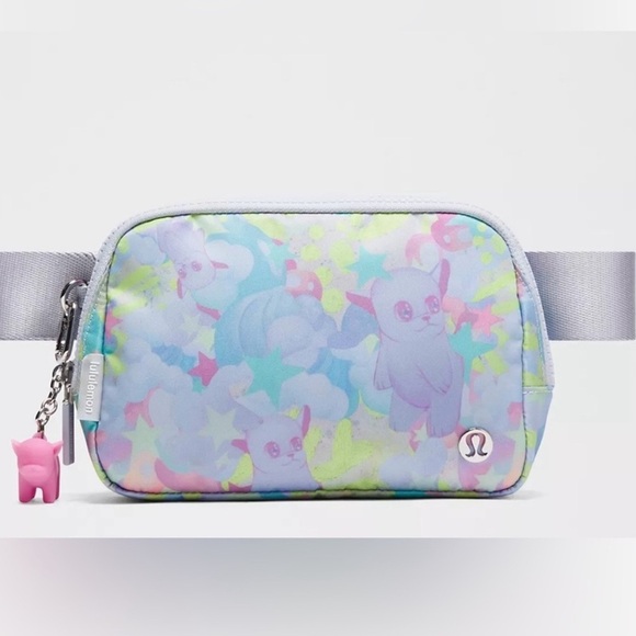 lululemon athletica Handbags - Lululemon RARE Limited Edition X So Youn Lee Everywhere Belt Bag 1L